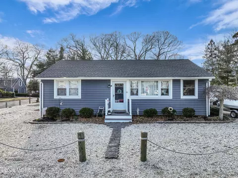 538 Morris Blvd, Toms River, NJ 08753