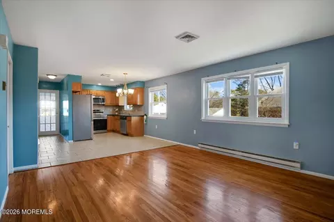 136 A Azalea Dr, Whiting, NJ 08759