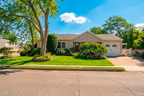 1600 L St, Belmar, NJ 07719