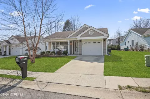 2254 Beltane Rd, Toms River, NJ 08755