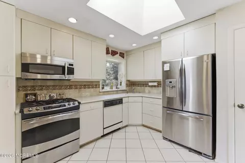 11 Pilgrim Way, Wayne, NJ 07470 photo 11