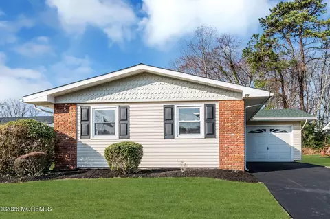 69 Clay Cir, Brick, NJ 08724