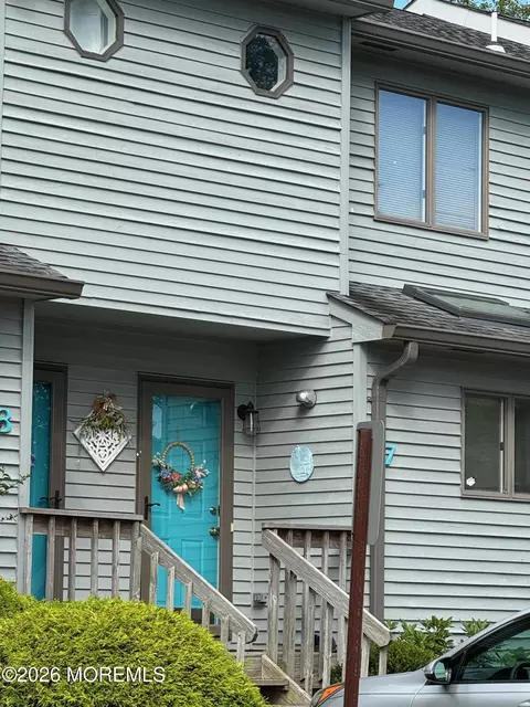 1525 Hulse Rd #7, Point Pleasant, NJ 08742