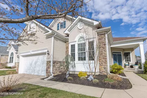 22 Eagleswood Dr, Waretown, NJ 08758