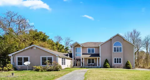 1042 Maxim Southard Rd, Howell, NJ 07731