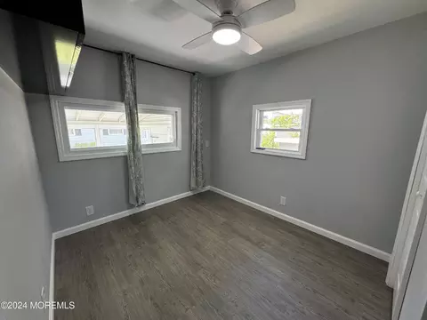 Bedroom - 422 4th St, Jackson, NJ 08527 photo 2 of 2
