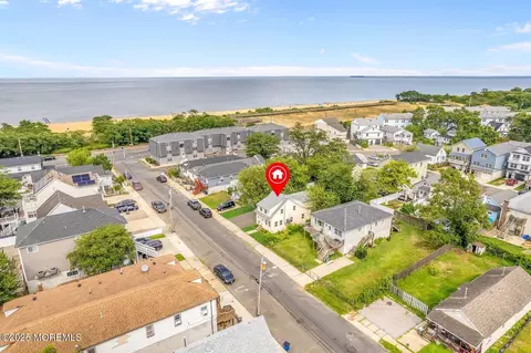 16 Bayview Ave, Keansburg, NJ 07734