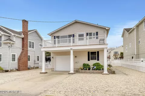 2614 N Atlantic Ave, Long Beach Township, NJ 08008