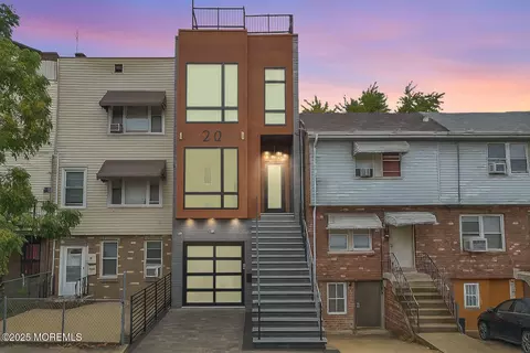 20 Van Nostrand Ave #1, Jersey City, NJ 07305