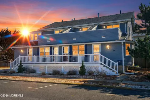 26 Bond Ave #A, Lavallette, NJ 08735