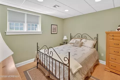 Bedroom - 617 Oceanview Rd, Brielle, NJ 08730 photo 7 of 7