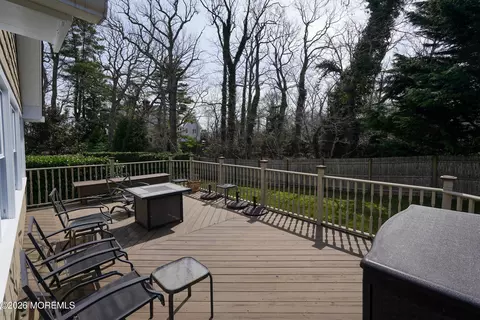 Exterior - 617 Oceanview Rd, Brielle, NJ 08730 photo 12 of 23