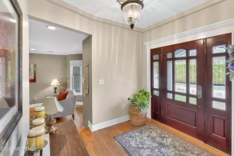 Entry Way - 617 Oceanview Rd, Brielle, NJ 08730 photo 2 of 8