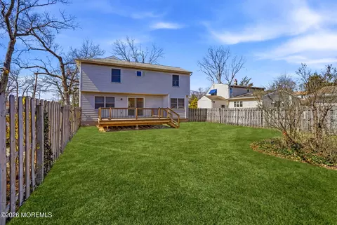 Exterior - 514 Avon Rd, Pine Beach, NJ 08741 photo 7 of 13
