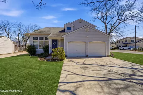 Exterior - 514 Avon Rd, Pine Beach, NJ 08741 photo 13 of 13