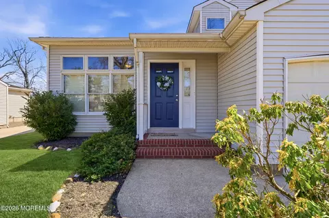 Exterior - 514 Avon Rd, Pine Beach, NJ 08741 photo 3 of 13