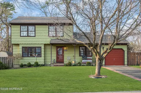 641 Seventh Ave, Toms River, NJ 08757