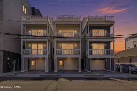 117 Webster Ave, Seaside Heights, NJ 08751