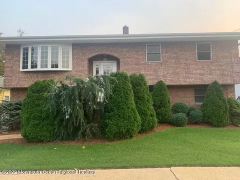 818 Atlantic Ave, Point Pleasant, NJ 08742