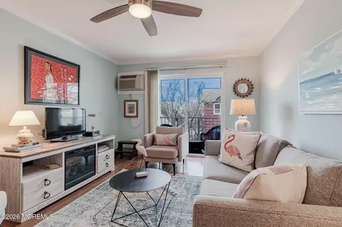 66 Whitefield Ave #114, Ocean Grove, NJ 07756