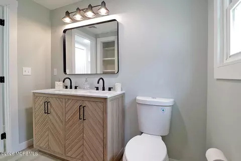 113 Lighthouse Dr, Waretown, NJ 08758 photo 26