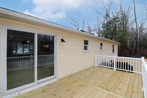 113 Lighthouse Dr, Waretown, NJ 08758 photo 14