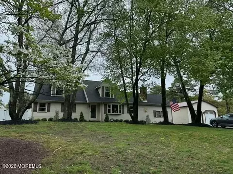1820 Perth Amboy Ave, Whiting, NJ 08759