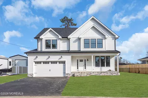 1145 Mermaid Ave, Beachwood, NJ 08722
