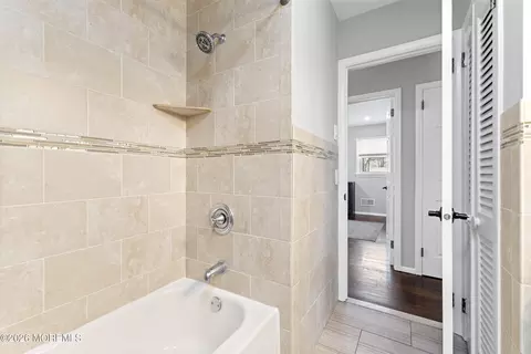 Bath - 214 Davis Ave, Forked River, NJ 08731 photo 3 of 4