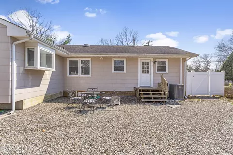 Exterior - 214 Davis Ave, Forked River, NJ 08731 photo 5 of 5