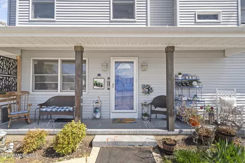 Exterior - 110 Pineway Dr, Forked River, NJ 08731 photo 2 of 8