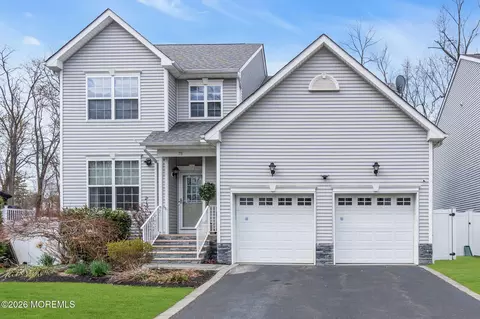 79 Orchard St, Freehold, NJ 07728