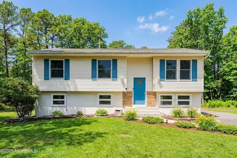 551 Monroe Ave, Whiting, NJ 08759