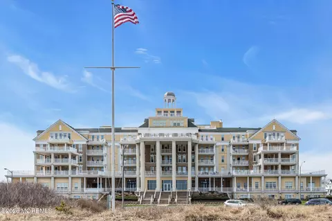 700 Ocean Ave N #401, Spring Lake, NJ 07762