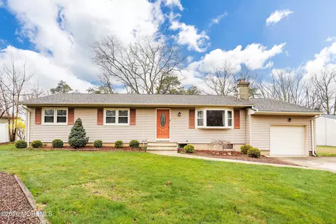 234 Hawaii Dr, Brick, NJ 08723