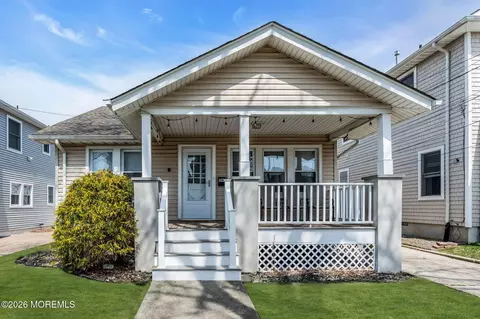 304 14th Ave, Belmar, NJ 07719