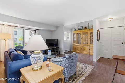 98 Berkshire Ct # C, Red Bank, NJ 07701