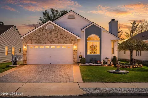 290 Jamaica Blvd, Toms River, NJ 08757
