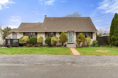 109 Harding Dr, Brick, NJ 08724