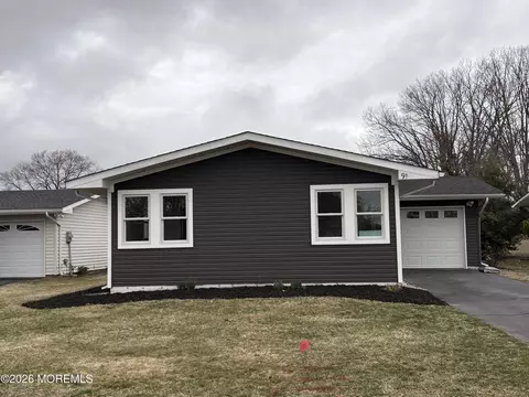 91 Clay Cir, Brick, NJ 08724