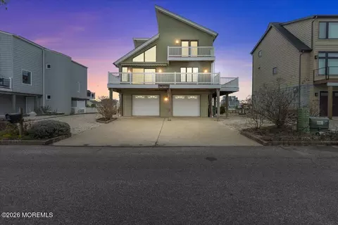 63 Ohio Dr, Little Egg Harbor, NJ 08087