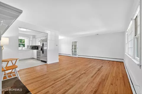 7 Sunset Ave, Matawan, NJ 07747 photo 4