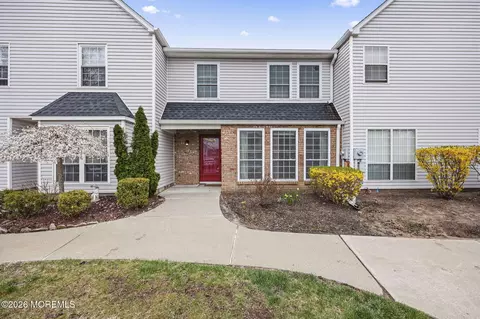 253 Colby Pl, Morganville, NJ 07751