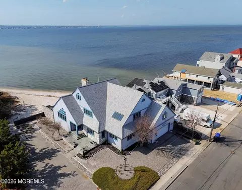 332 Sunset Dr N, Seaside Heights, NJ 08751