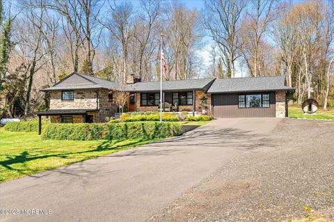158 Larrison Rd, Wrightstown, NJ 08562 photo 2