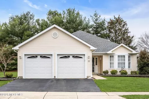 22 Woodspring Ln, Whiting, NJ 08759