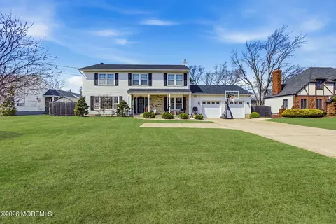 623 Lloyd Rd, Matawan, NJ 07747