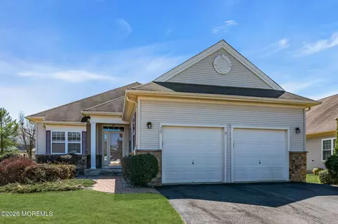 20 Donatello Dr, Manchester, NJ 08759