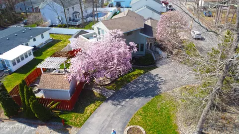 217 Lenape Trl, Forked River, NJ 08731 photo 9