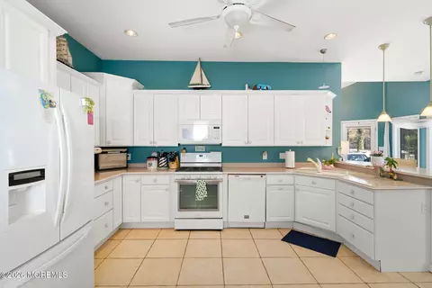 217 Lenape Trl, Forked River, NJ 08731 photo 32